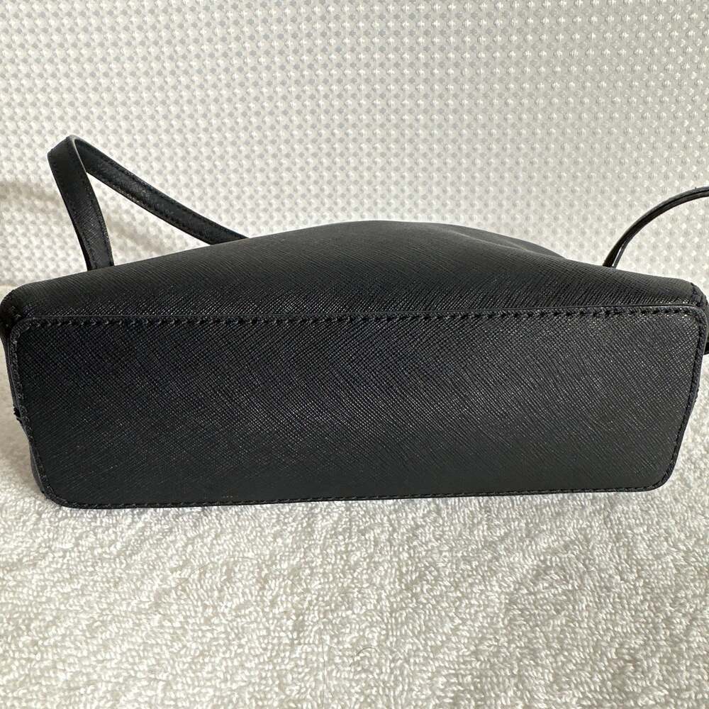 Kate Spade Cameron Street Large Hilli Saffiano Leather Crossbody Bag in Black - Picture 3 of 7